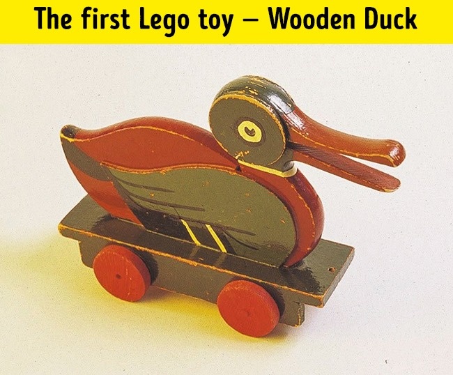 lego toy-wooden duck