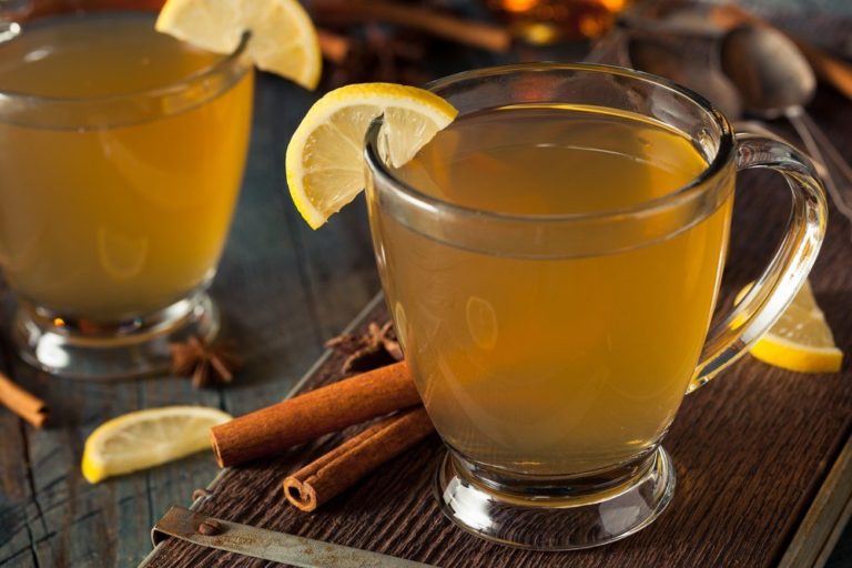 14 Delicious Alcoholic Drinks For The Times You’re Down With Cough