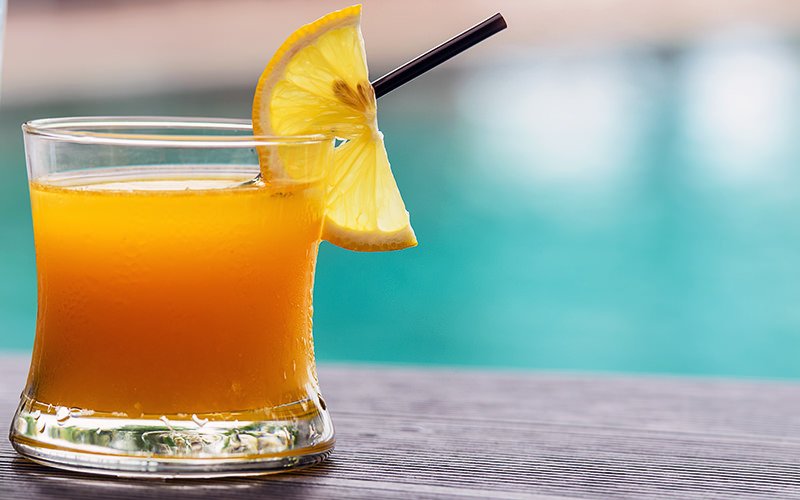 14 Delicious Alcoholic Drinks For The Times You’re Down With Cough